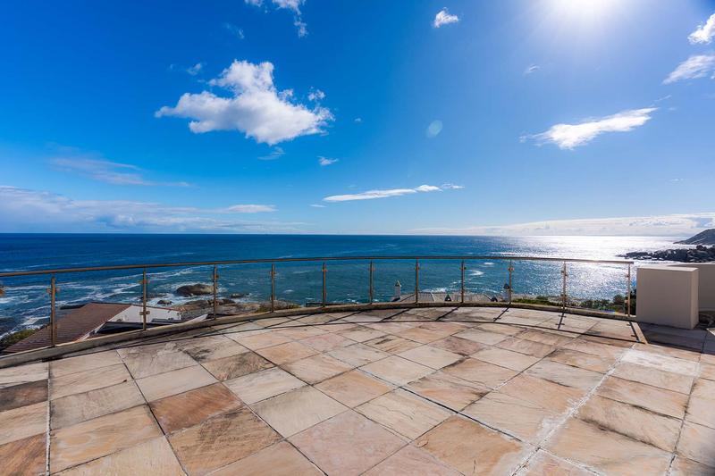 7 Bedroom Property for Sale in Llandudno Western Cape
